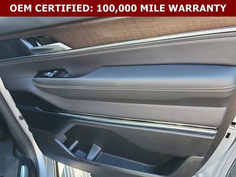 Certified 2024 Jeep Grand Wagoneer Series I AWD/4WD image 15