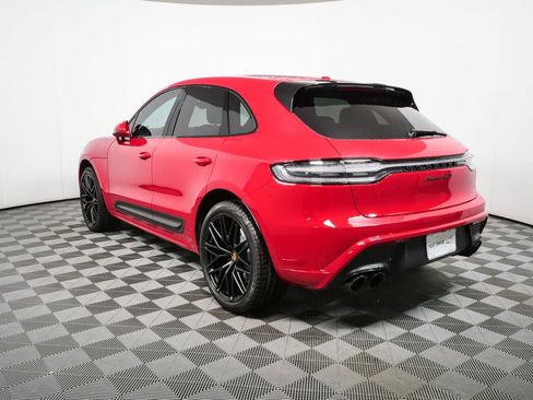 Certified 2022 Porsche Macan GTS AWD/4WD image 3