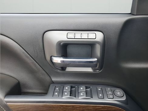 Used 2019 GMC Sierra 2500 Denali w/ Duramax Plus Package image 26