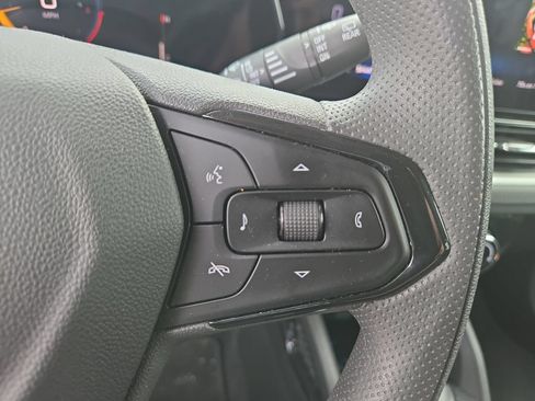 Used 2025 Chevrolet TrailBlazer LT FWD image 32