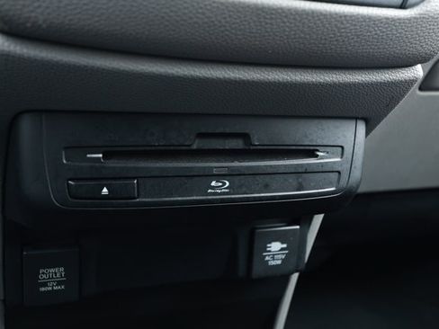Used 2018 Honda Odyssey Touring image 20