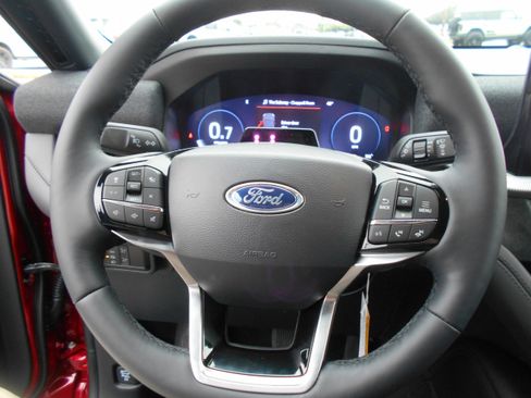 New 2026 Ford Explorer Platinum image 35