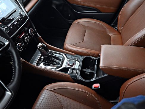 Used 2019 Subaru Forester Touring w/ Popular Package #3 image 18