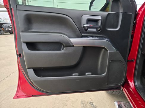 Used 2018 Chevrolet Silverado 1500 LT w/ Texas Edition image 11