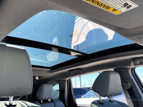 Certified 2024 Acura MDX FWD w/ Technology Package image 21