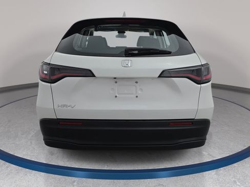Certified 2025 Honda HR-V LX image 6