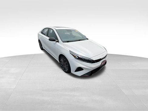 Used 2023 Kia Forte GT w/ GT2 Package FWD image 28