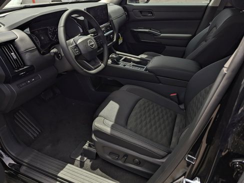 New 2026 Nissan Pathfinder SV FWD image 9