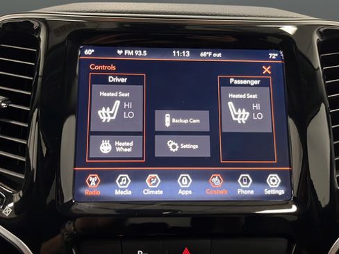 Used 2019 Jeep Cherokee Limited AWD/4WD image 29