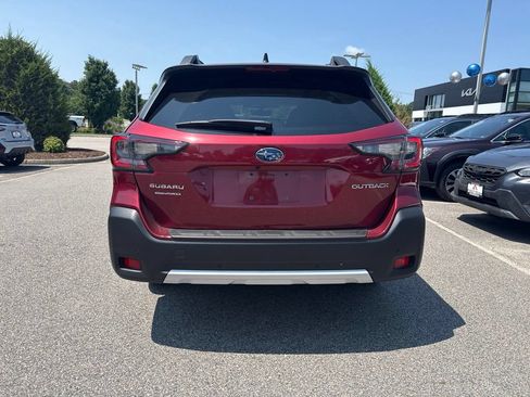 Used 2024 Subaru Outback Limited AWD/4WD image 4