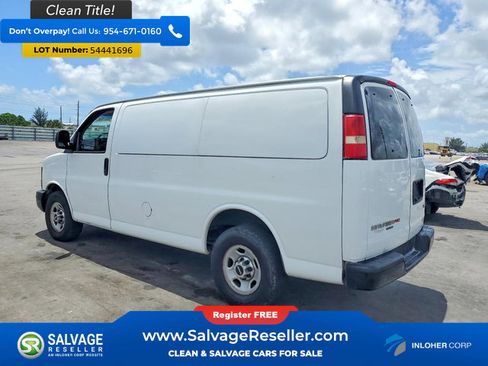 Used 2014 GMC Savana 2500 RWD image 3