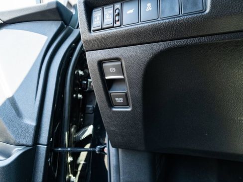 Used 2025 Honda Odyssey Sport-L image 51