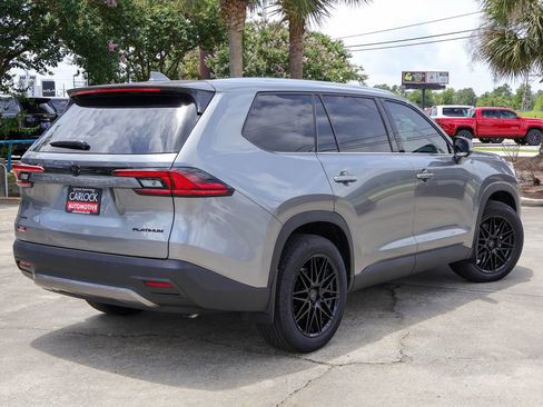 Used 2026 Toyota Grand Highlander AWD image 2