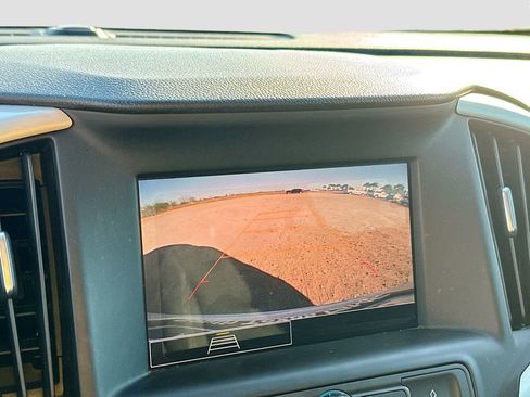 Used 2024 GMC Terrain SLE w/ Driver Convenience Package image 15