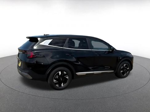 Used 2026 Kia Sportage LX FWD image 12