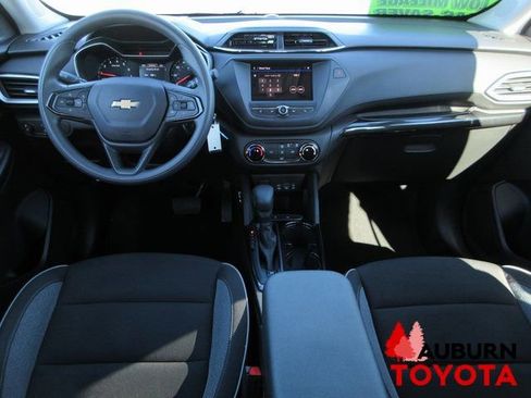 Used 2022 Chevrolet TrailBlazer LS image 8