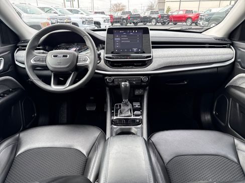 Used 2022 Jeep Compass Latitude w/ Sun and Sound Group image 13