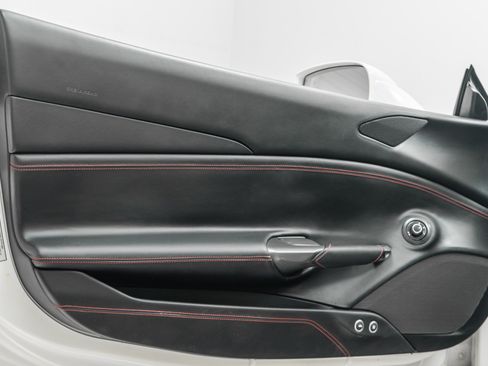Used 2018 Ferrari 488 Spider RWD image 41