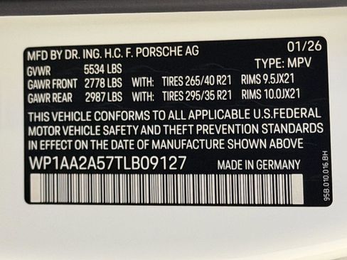 New 2026 Porsche Macan image 26