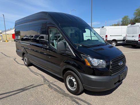 Used 2019 Ford Transit 250 148 High Roof Extended RWD image 15