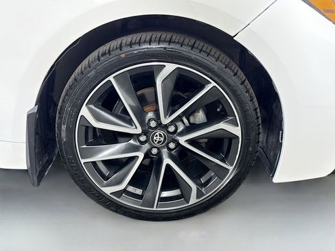 Used 2020 Toyota Corolla SE image 31