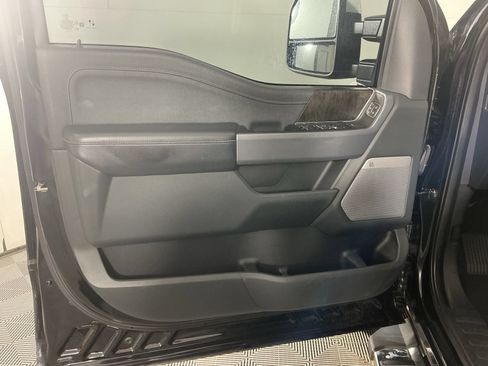 Used 2021 Ford F150 Lariat w/ Max Trailer Tow Package AWD/4WD image 14