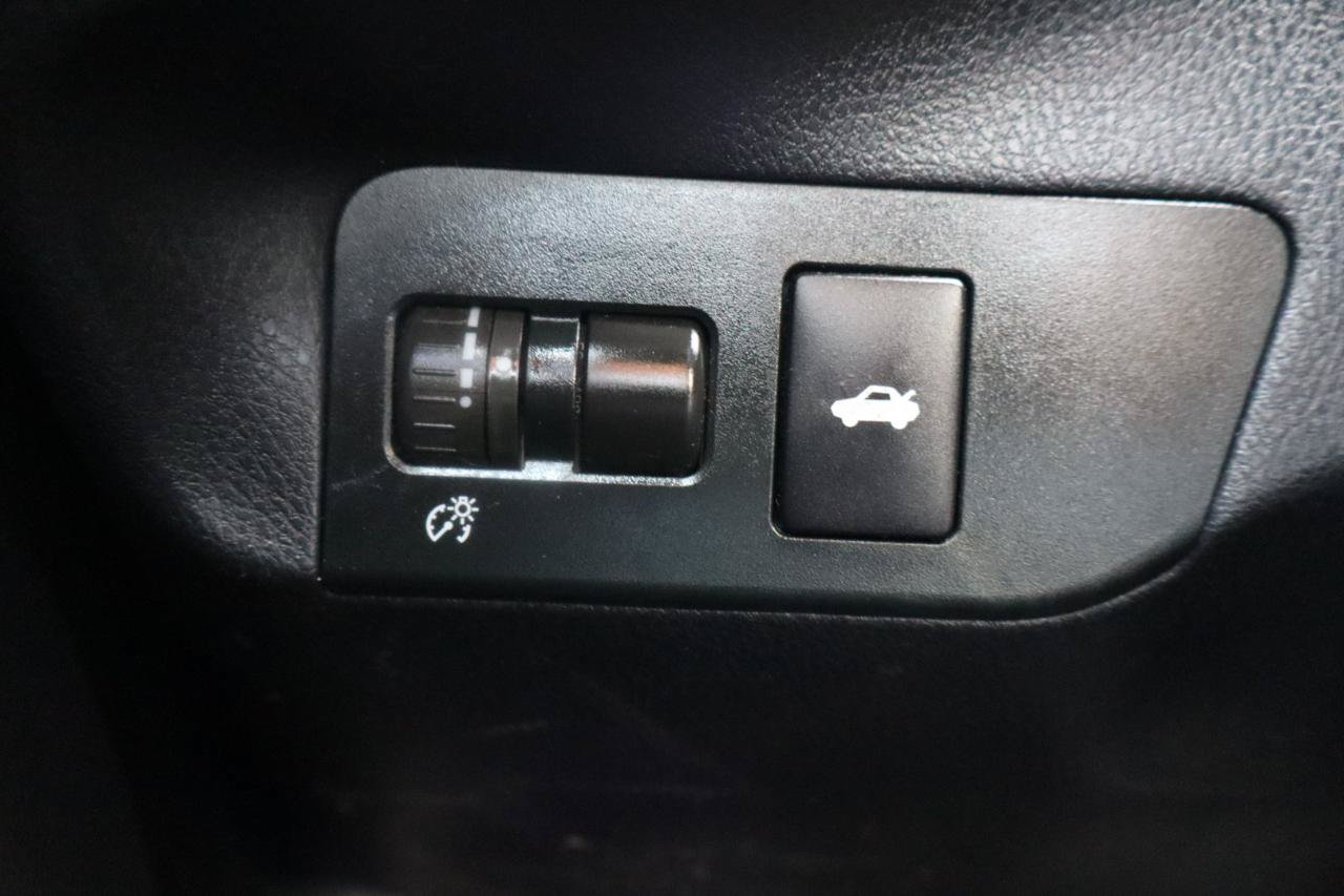 Used 2013 Scion FR-S RWD image 24
