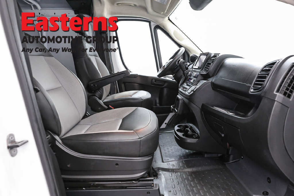 Used 2025 RAM ProMaster 2500 w/ Convenience Group FWD image 24