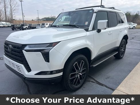 Used 2024 Lexus GX 550 w/ Accessory Package (Z1) image 7