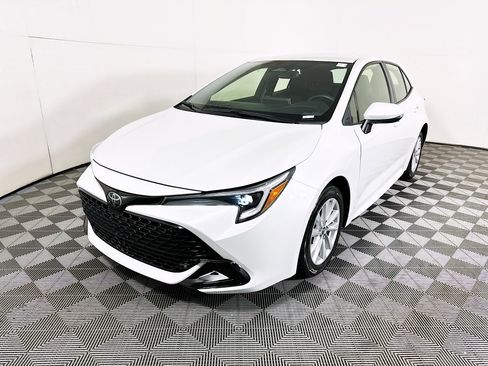 Used 2025 Toyota Corolla SE FWD image 7