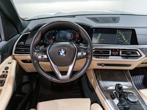 Used 2022 BMW X5 sDrive40i image 11