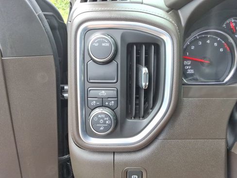 Certified 2020 Chevrolet Silverado 1500 LT w/ Convenience Package RWD image 33