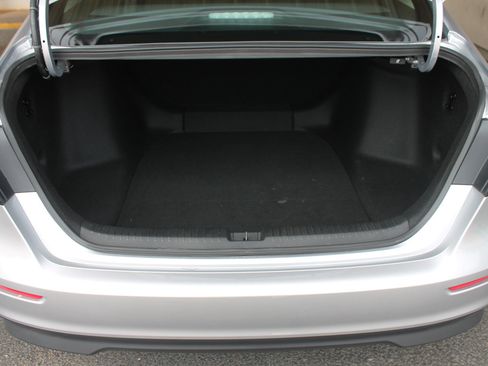Used 2025 Honda Accord LX image 22