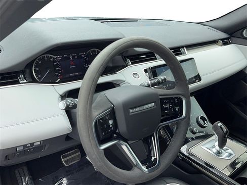 Used 2023 Land Rover Range Rover Evoque R-Dynamic SE image 14