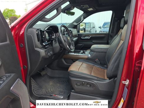 Used 2024 Chevrolet Silverado 3500 High Country w/ High Country Premium Package AWD/4WD image 14