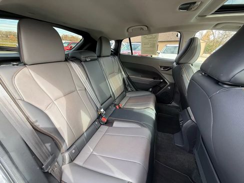 Used 2024 Subaru Crosstrek 2.5i Limited w/ Popular Package #4A image 28