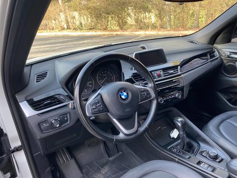 Used 2018 BMW X1 sDrive28i image 13