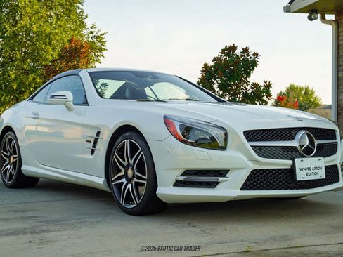 Used 2015 Mercedes-Benz SL 550 image 15