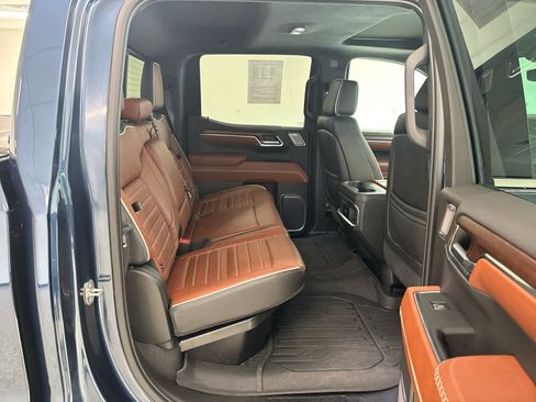 Used 2023 GMC Sierra 1500 Denali Ultimate image 20
