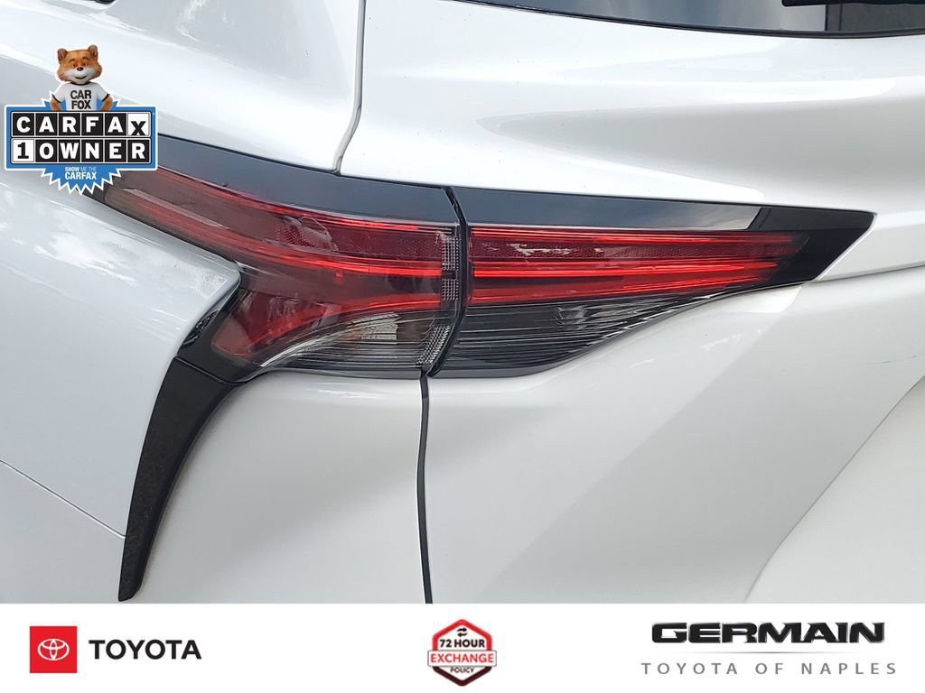 Used 2022 Toyota Sienna LE FWD image 16