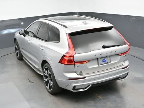 Used 2023 Volvo XC60 B6 Ultimate w/ Protection Package Premier AWD/4WD image 21
