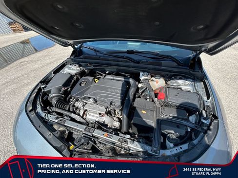 Used 2025 Chevrolet Malibu LT FWD image 22
