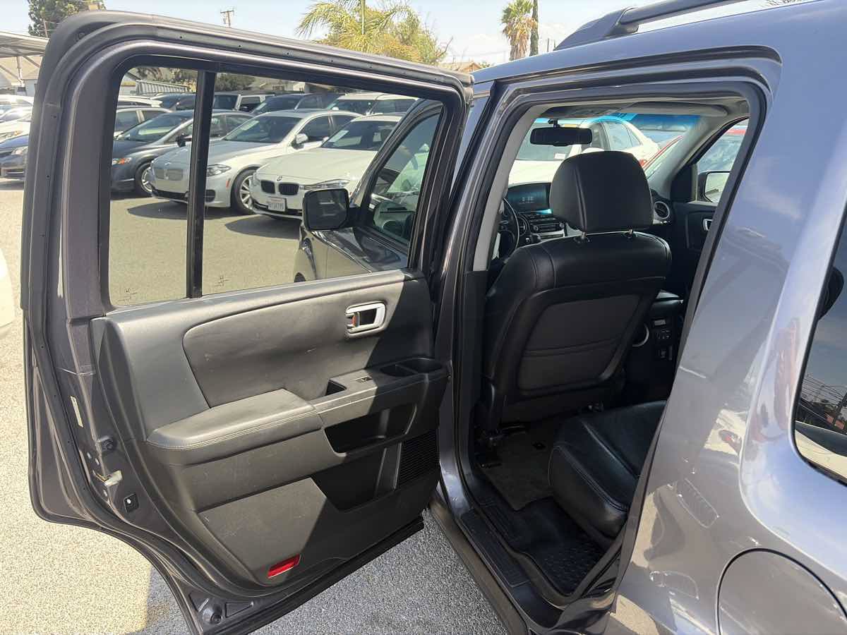 Used 2014 Honda Pilot EX-L image 11