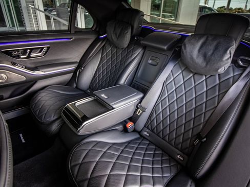 Used 2023 Mercedes-Benz S 580 4MATIC Sedan image 27