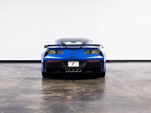 Used 2019 Chevrolet Corvette ZR1 RWD image 15