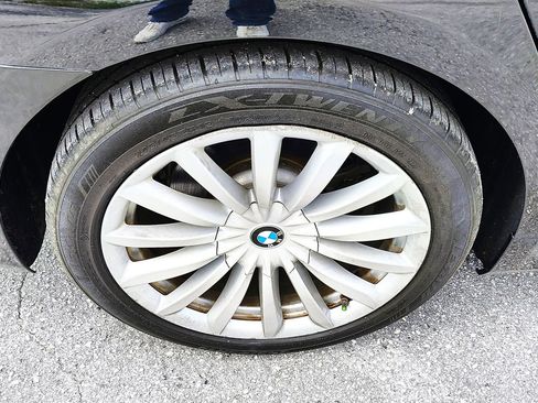 Used 2016 BMW 740i 740i Sedan 4D image 23