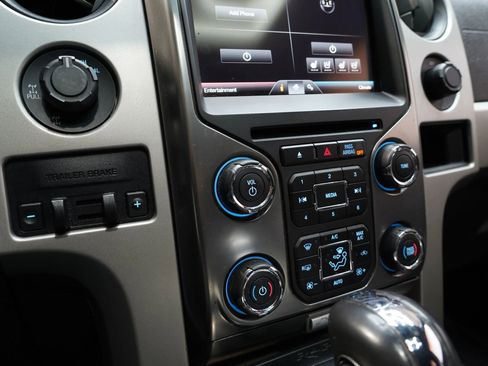 Used 2014 Ford F150 Raptor w/ Equipment Group 801A Luxury image 60