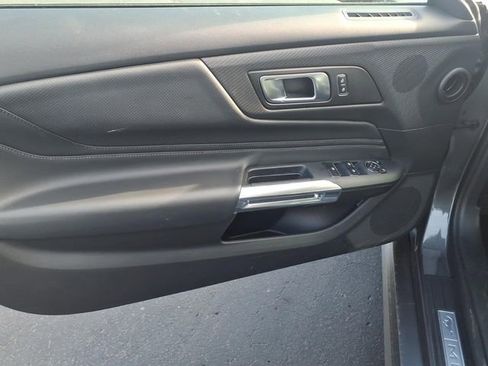 Certified 2025 Ford Mustang Premium image 11