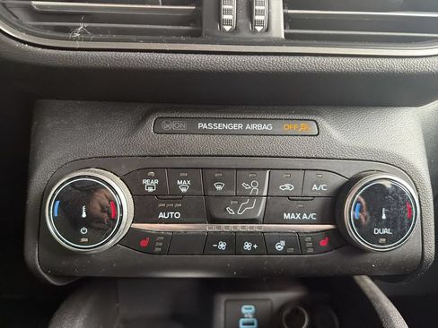 Used 2023 Ford Escape Active AWD/4WD image 14