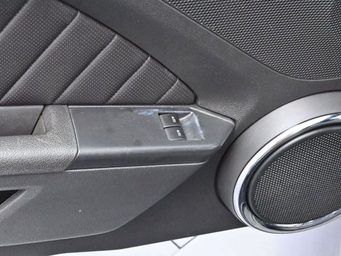 Used 2014 Ford Mustang Premium w/ Comfort Package image 12